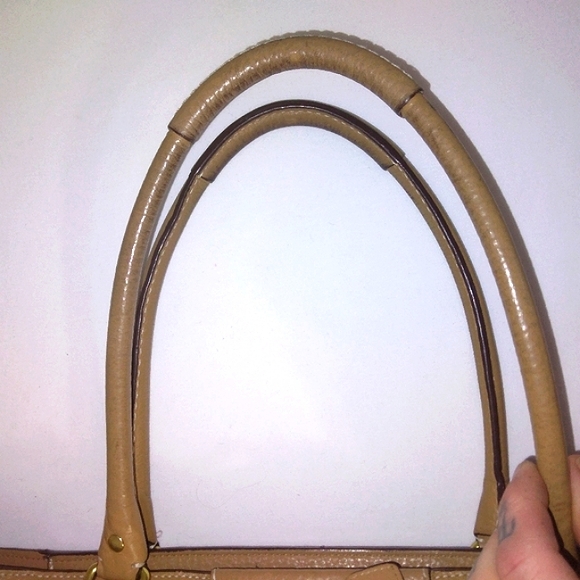 COACH XL Pebbled Leather Hampton Carryall in Light Camel - Picture 4 of 15